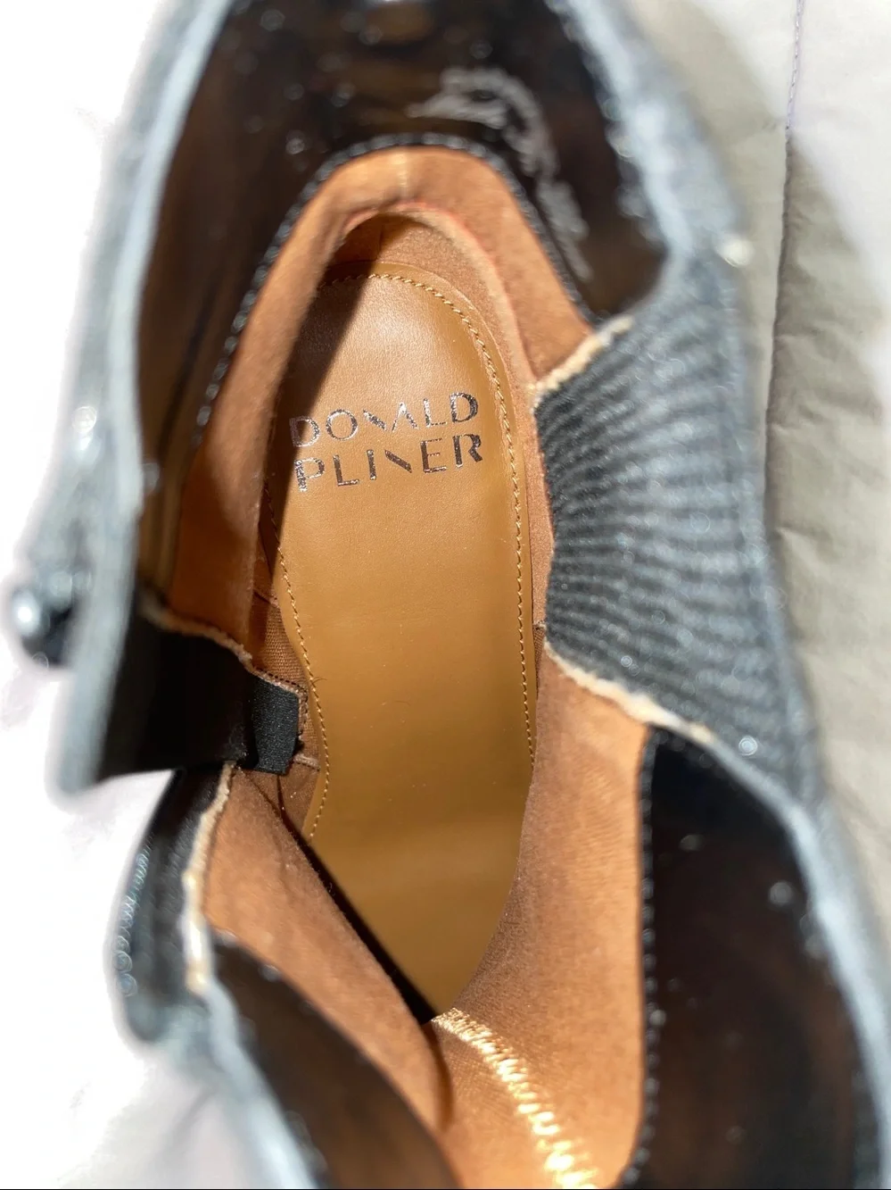 Donald J. Pliner faux suede Black Ankle Booties with Textured Block Heel - Picture 7 of 8